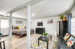 Greenwood Studio Cottage Less Than 1 Mi to Downtown!